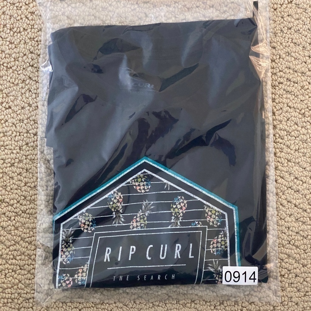 RIP CURL Surf Colorful Pineapples Black Tee Shirt Men L Large - Picture 5 of 5